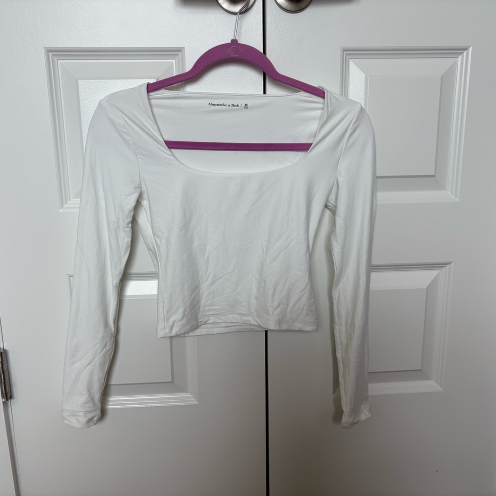 Classic White Long Sleeve Tee with Soft Cotton Comfort